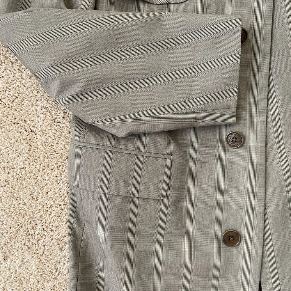 TED BAKER COAT—PRICE REDUCED! - Picture 4 of 10